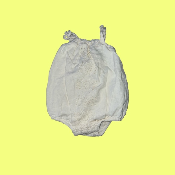 Old Navy one piece romper - Picture 1 of 3